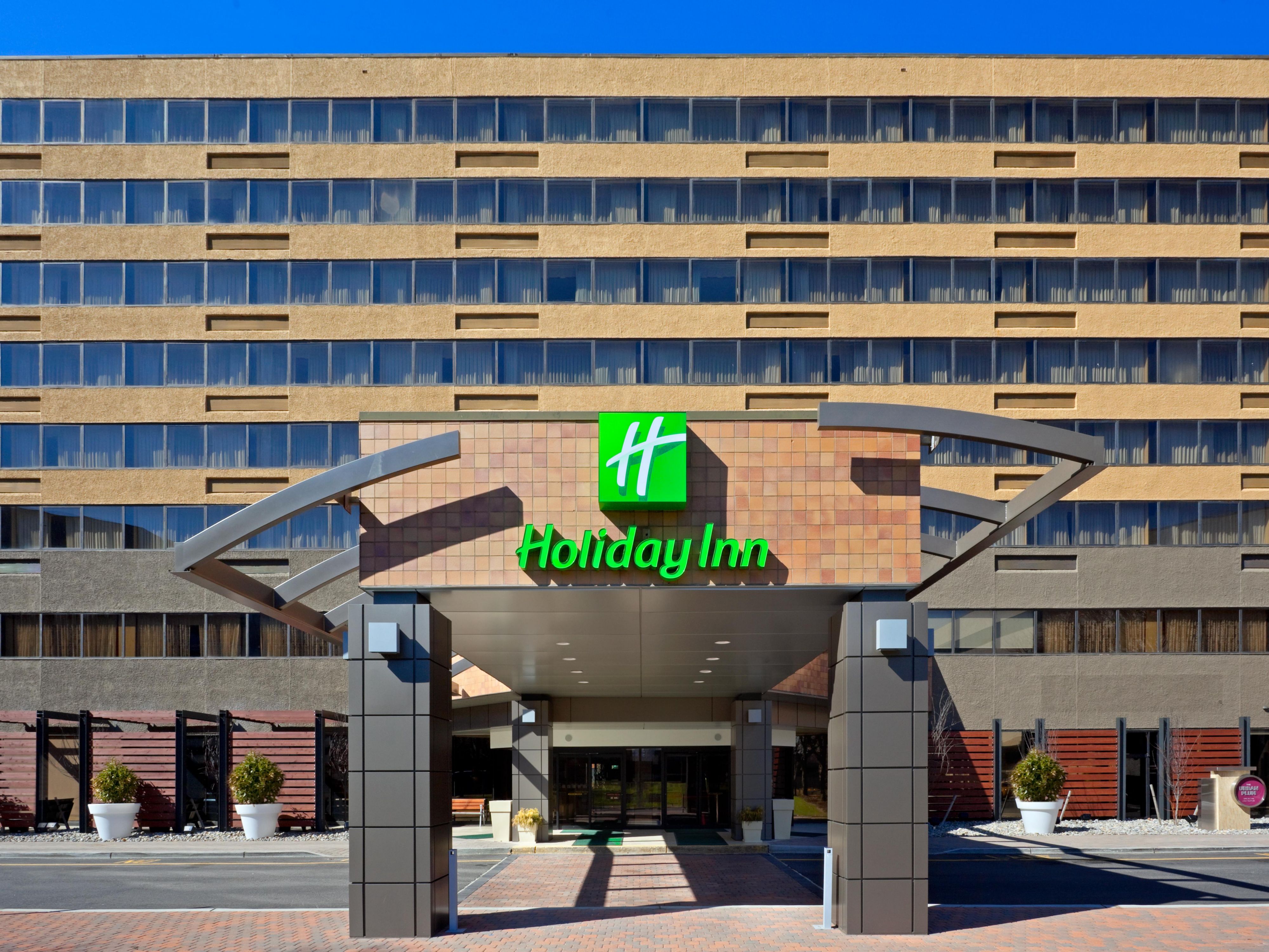 Holiday Inn