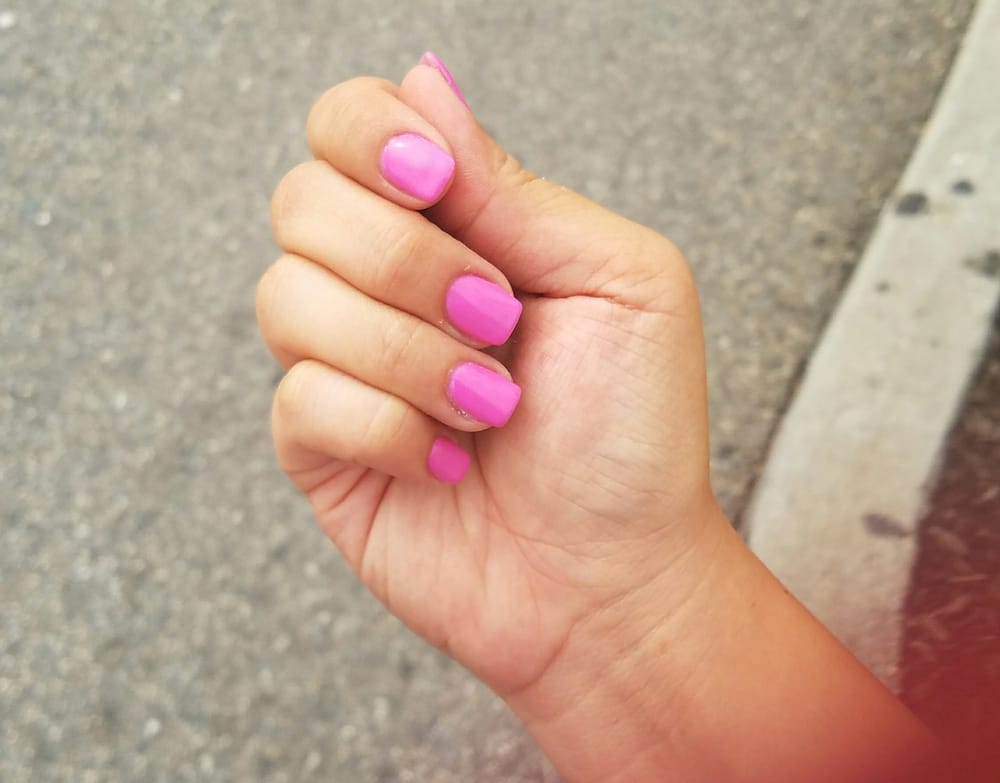 Fine Nails