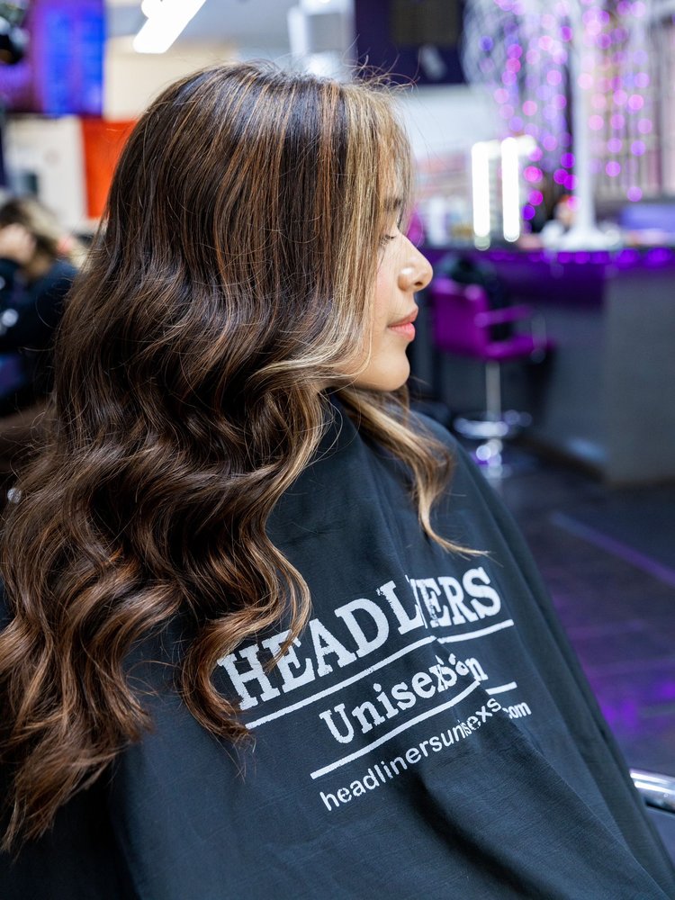 Headliners Unisex Salon