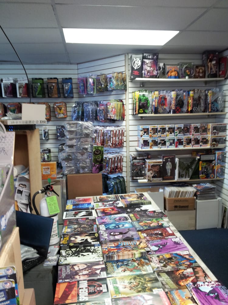 A & S Comics & Cards