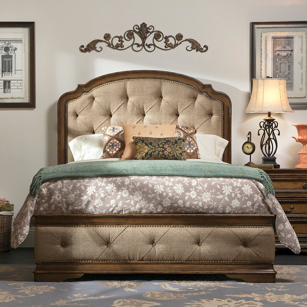 Raymour & Flanigan Furniture and Mattress Clearanc