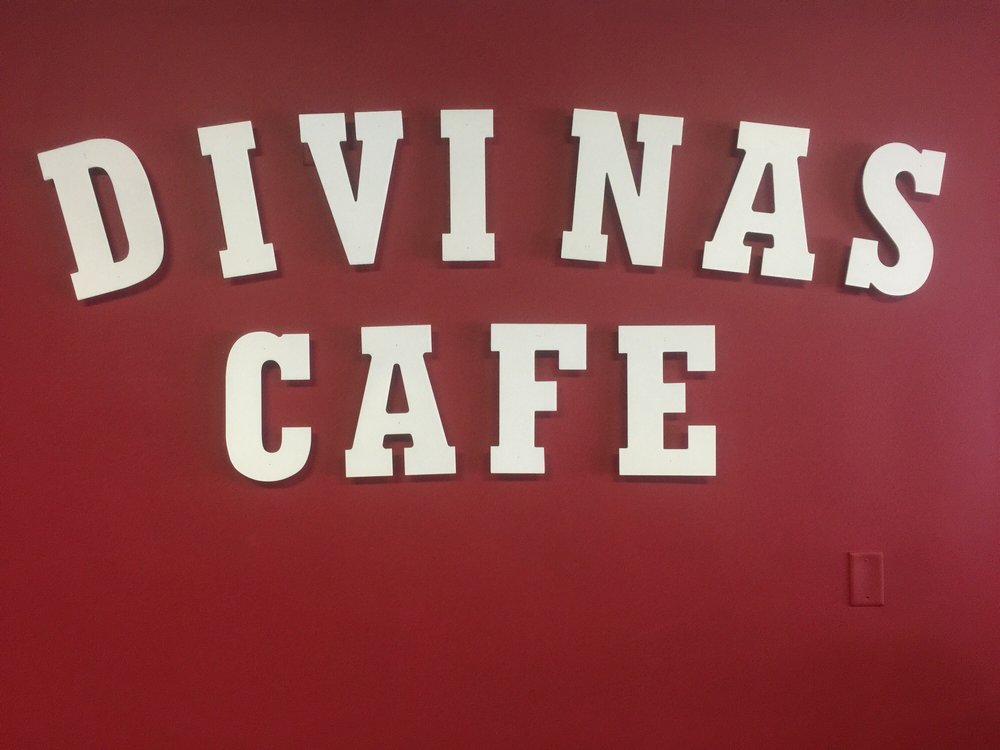 Divinas Cafe