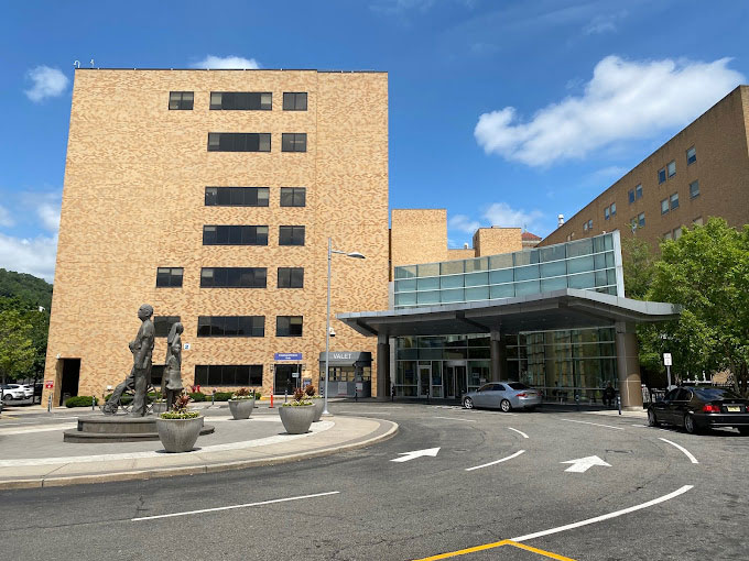 Saint Joseph’s University Medical Center, Paterson, NJ